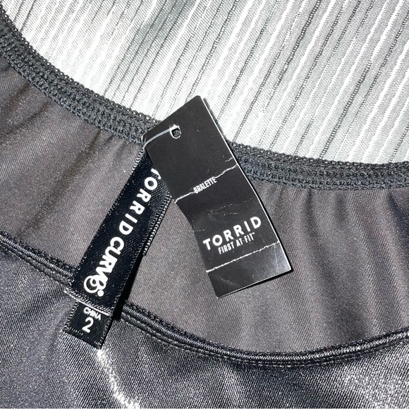 Torrid NWT! Bralette Black Metallic Top Gun Long Sleeve Stretch Crop Top Size 2 - Picture 7 of 12